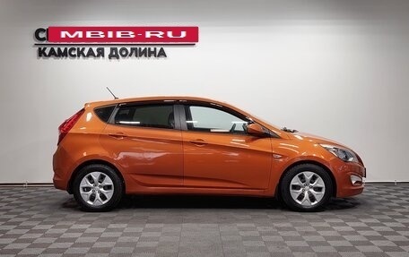 Hyundai Solaris II рестайлинг, 2015 год, 895 000 рублей, 4 фотография