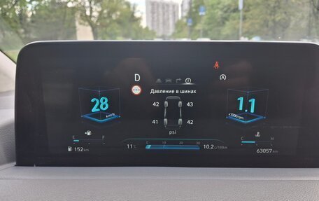 Hyundai Staria, 2021 год, 5 300 000 рублей, 4 фотография