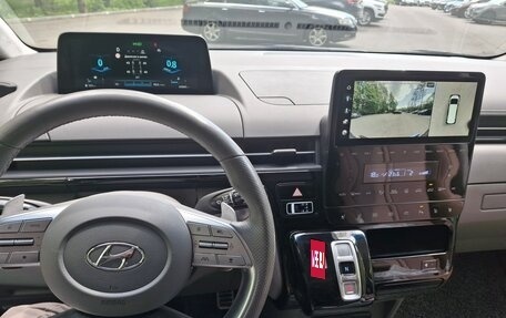 Hyundai Staria, 2021 год, 5 300 000 рублей, 2 фотография