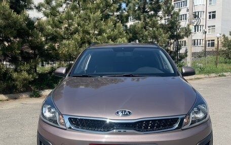 KIA Rio IV, 2019 год, 1 525 000 рублей, 2 фотография