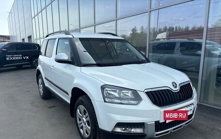 Skoda Yeti I рестайлинг, 2017 год, 1 199 000 рублей, 3 фотография