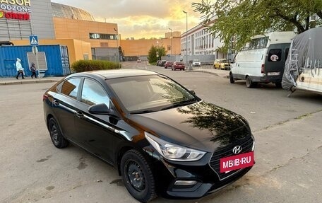 Hyundai Solaris II рестайлинг, 2018 год, 1 200 000 рублей, 3 фотография
