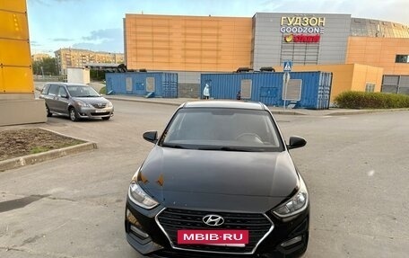 Hyundai Solaris II рестайлинг, 2018 год, 1 200 000 рублей, 2 фотография