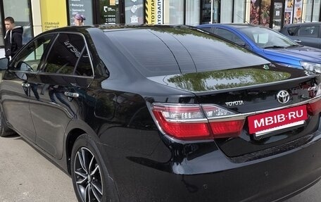Toyota Camry, 2014 год, 2 190 000 рублей, 2 фотография