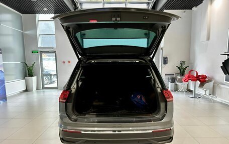 Volkswagen Tiguan II, 2021 год, 3 350 000 рублей, 6 фотография