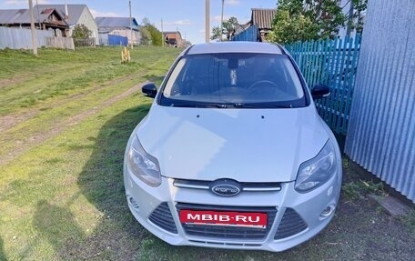 Ford Focus III, 2013 год, 750 000 рублей, 2 фотография