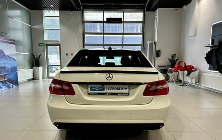 Mercedes-Benz E-Класс, 2012 год, 1 249 000 рублей, 5 фотография