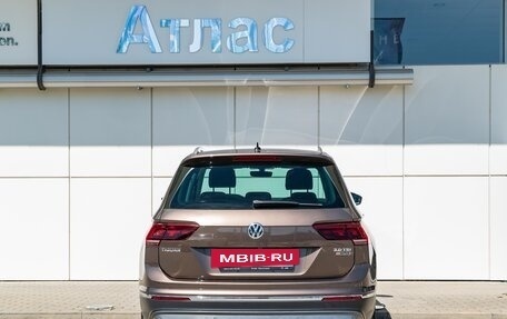 Volkswagen Tiguan II, 2017 год, 2 190 000 рублей, 4 фотография