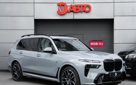BMW X7, 2024 год, 18 000 000 рублей, 2 фотография