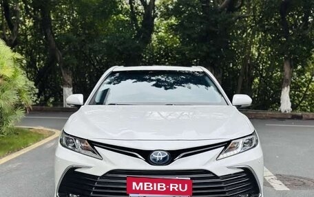 Toyota Camry, 2021 год, 2 550 000 рублей, 3 фотография