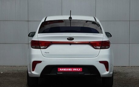 KIA Rio IV, 2019 год, 1 680 000 рублей, 4 фотография