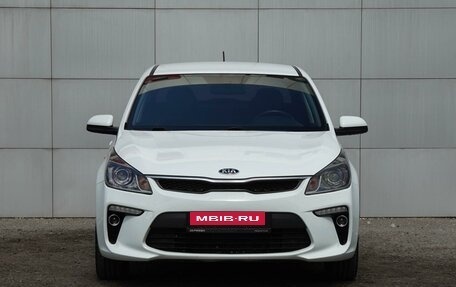 KIA Rio IV, 2019 год, 1 680 000 рублей, 3 фотография
