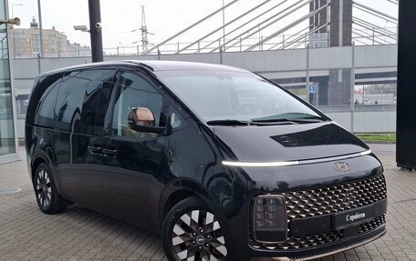 Hyundai Staria, 2022 год, 5 259 500 рублей, 2 фотография