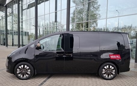 Hyundai Staria, 2022 год, 5 259 500 рублей, 8 фотография