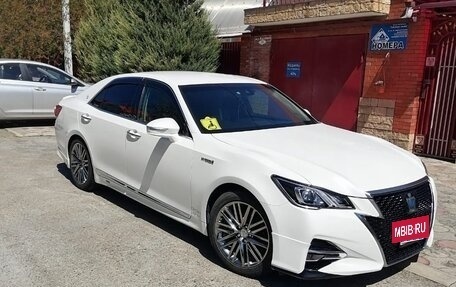 Toyota Crown, 2016 год, 2 950 000 рублей, 2 фотография