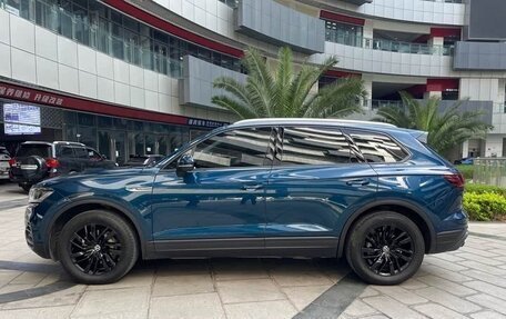 Volkswagen Touareg III, 2021 год, 3 675 700 рублей, 4 фотография