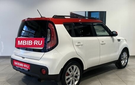 KIA Soul II рестайлинг, 2017 год, 1 539 000 рублей, 5 фотография