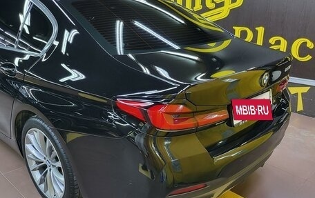 BMW 5 серия, 2021 год, 5 100 000 рублей, 3 фотография