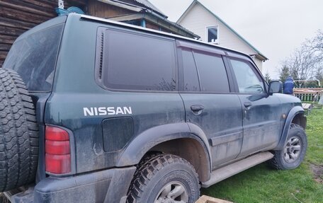 Nissan Patrol, 2000 год, 450 000 рублей, 5 фотография