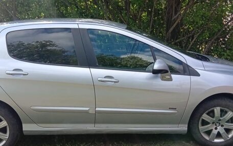 Peugeot 308 II, 2011 год, 495 000 рублей, 2 фотография