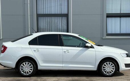 Skoda Rapid I, 2018 год, 1 430 000 рублей, 4 фотография