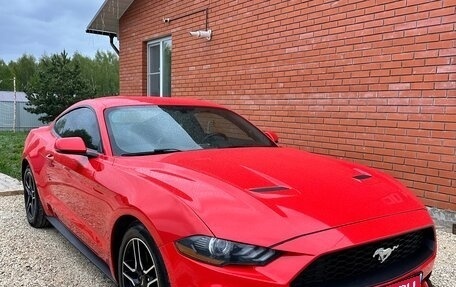 Ford Mustang VI рестайлинг, 2019 год, 3 350 000 рублей, 4 фотография