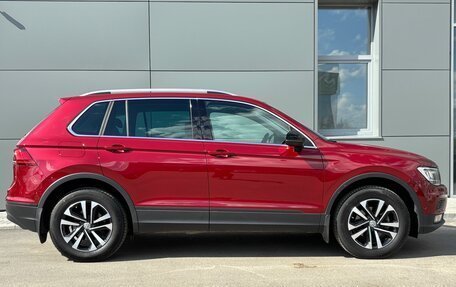 Volkswagen Tiguan II, 2019 год, 2 585 000 рублей, 5 фотография