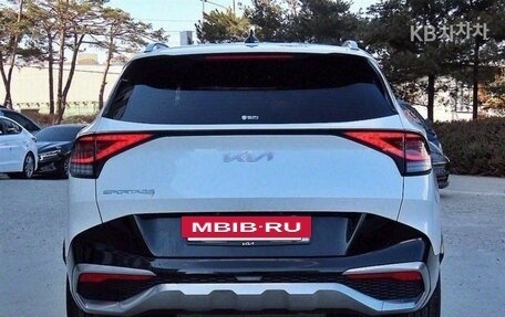 KIA Sportage IV рестайлинг, 2021 год, 2 100 000 рублей, 4 фотография