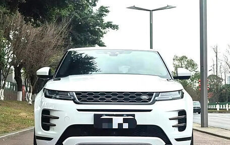 Land Rover Range Rover Evoque II, 2021 год, 2 800 000 рублей, 2 фотография