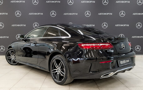 Mercedes-Benz E-Класс, 2019 год, 5 990 000 рублей, 7 фотография