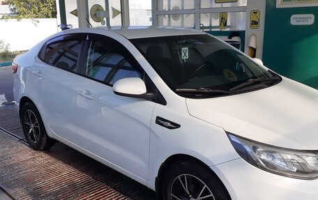 KIA Rio III рестайлинг, 2016 год, 960 000 рублей, 3 фотография