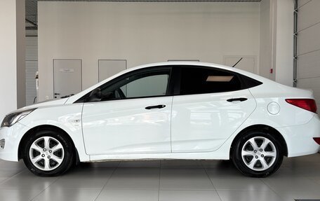 Hyundai Solaris II рестайлинг, 2015 год, 1 100 000 рублей, 4 фотография