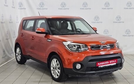KIA Soul II рестайлинг, 2017 год, 1 465 000 рублей, 3 фотография