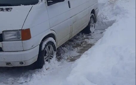 Volkswagen Multivan T4, 1995 год, 555 000 рублей, 2 фотография