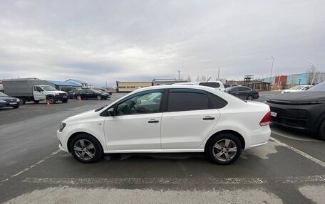Volkswagen Polo VI (EU Market), 2015 год, 990 000 рублей, 2 фотография