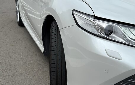 Toyota Camry, 2019 год, 3 300 000 рублей, 4 фотография