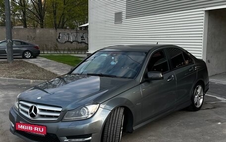 Mercedes-Benz C-Класс, 2011 год, 1 400 000 рублей, 3 фотография