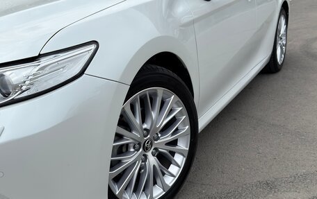 Toyota Camry, 2019 год, 3 300 000 рублей, 5 фотография