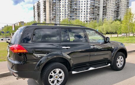 Mitsubishi Pajero Sport II рестайлинг, 2013 год, 1 925 000 рублей, 3 фотография