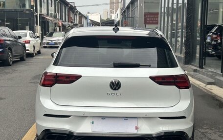 Volkswagen Golf VIII, 2022 год, 2 350 000 рублей, 4 фотография