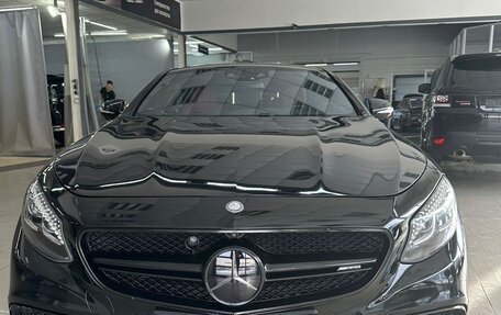 Mercedes-Benz S-Класс AMG, 2016 год, 6 000 000 рублей, 3 фотография