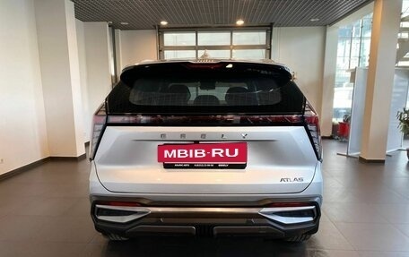 Geely Atlas, 2023 год, 3 100 000 рублей, 4 фотография