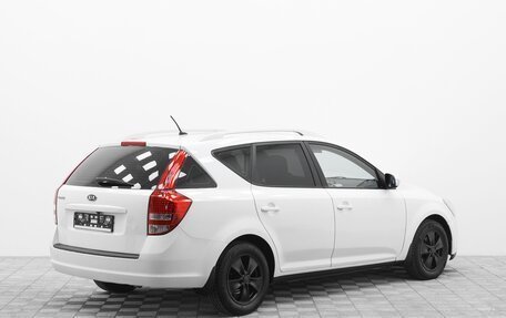 KIA cee'd I рестайлинг, 2010 год, 599 000 рублей, 2 фотография