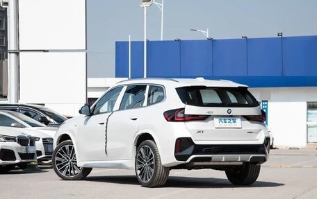 BMW X1, 2025 год, 5 500 000 рублей, 3 фотография