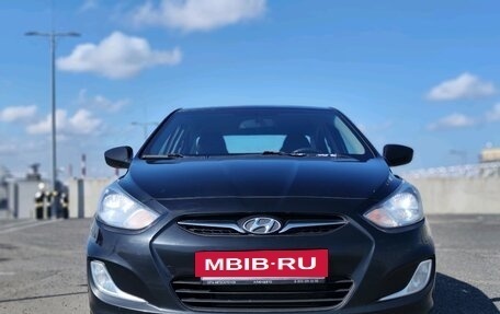 Hyundai Solaris II рестайлинг, 2013 год, 679 000 рублей, 3 фотография