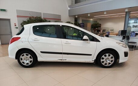 Peugeot 308 II, 2011 год, 354 000 рублей, 4 фотография