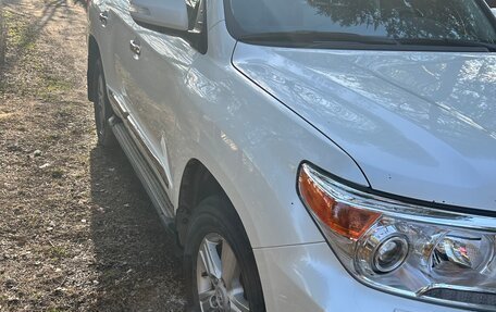 Toyota Land Cruiser 200, 2012 год, 3 000 000 рублей, 3 фотография