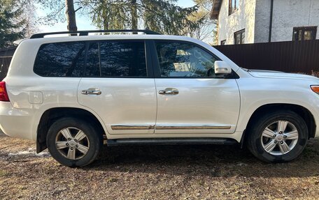 Toyota Land Cruiser 200, 2012 год, 3 000 000 рублей, 4 фотография