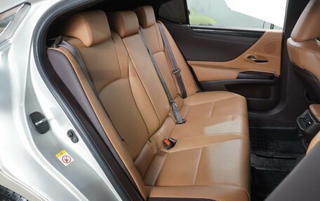 Lexus ES VII, 2019 год, 4 099 000 рублей, 7 фотография