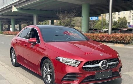 Mercedes-Benz A-Класс, 2022 год, 1 800 101 рублей, 3 фотография